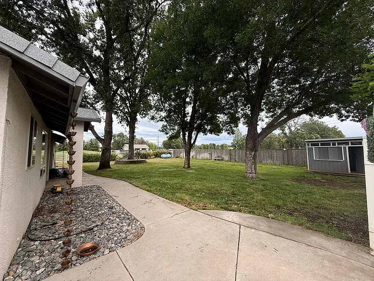 22490 Golftime Dr — Photo 4