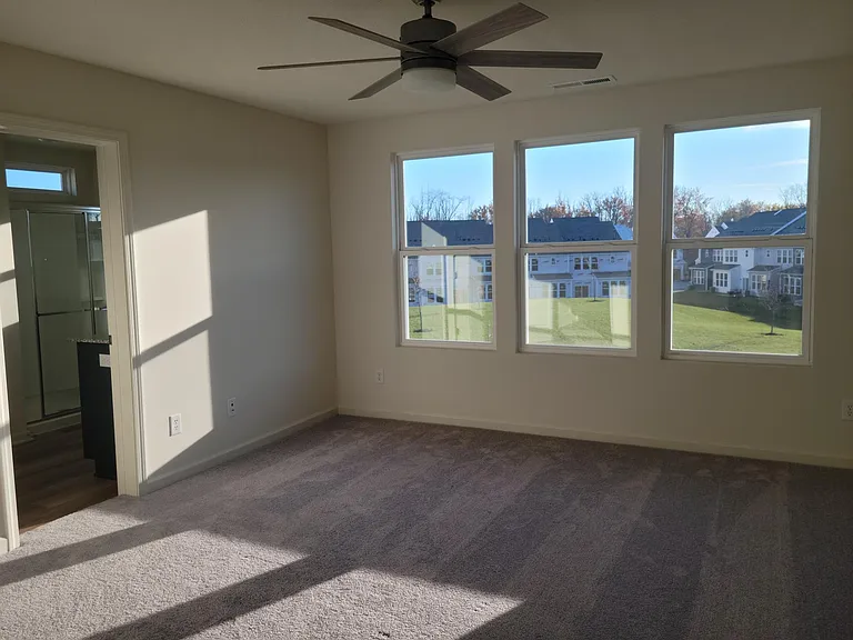 14213 Bay Willow Dr — Photo 11