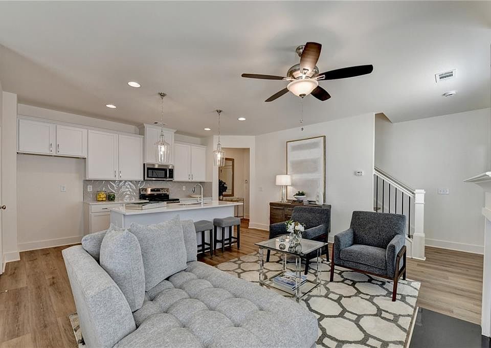 1st image of 1591 Salem Dr #76