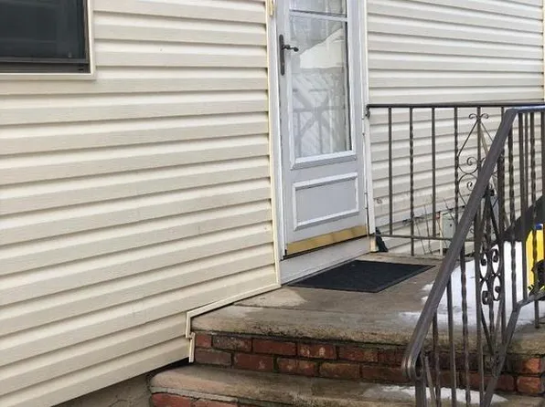 59 Corbin Ave, Staten Island, NY 10308