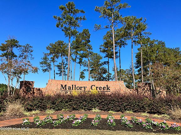 3rd image of 8372 Paramount Point