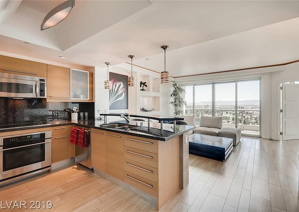 1st image of 322 Karen Ave Unit 1606