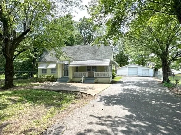 1090 Florence Rd, Savannah, TN 38372