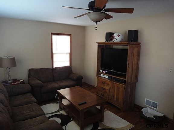 5th image of 7081 Wirt St