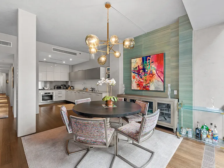 519 W 23rd St #3 — Photo 3