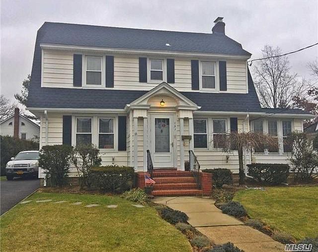1st image of 131 Vernon Ave