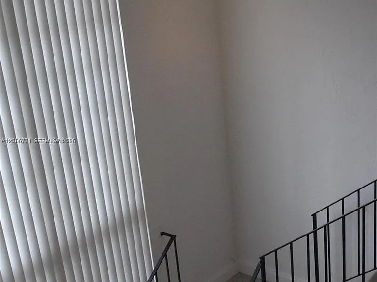 10907 N Kendall Dr #416 — Photo 25