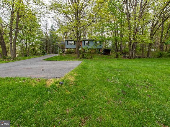 5th image of 2712 Aspen Dr