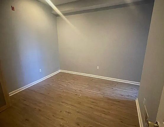 4th image of 2217 N Park Ave APT 2