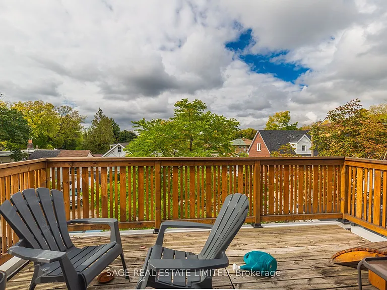 433 Woodfield Rd — Photo 16