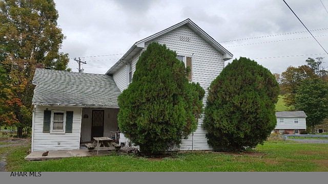 2nd image of 859 Lovely Rd