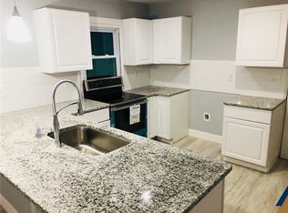 600 Sherwood Dr, Seneca, SC 29678