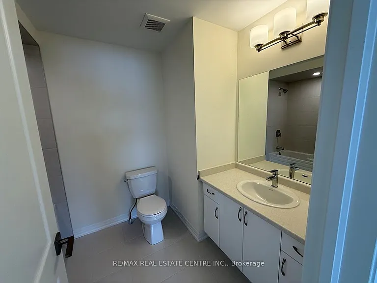 660 Colborne St W #76 — Photo 11