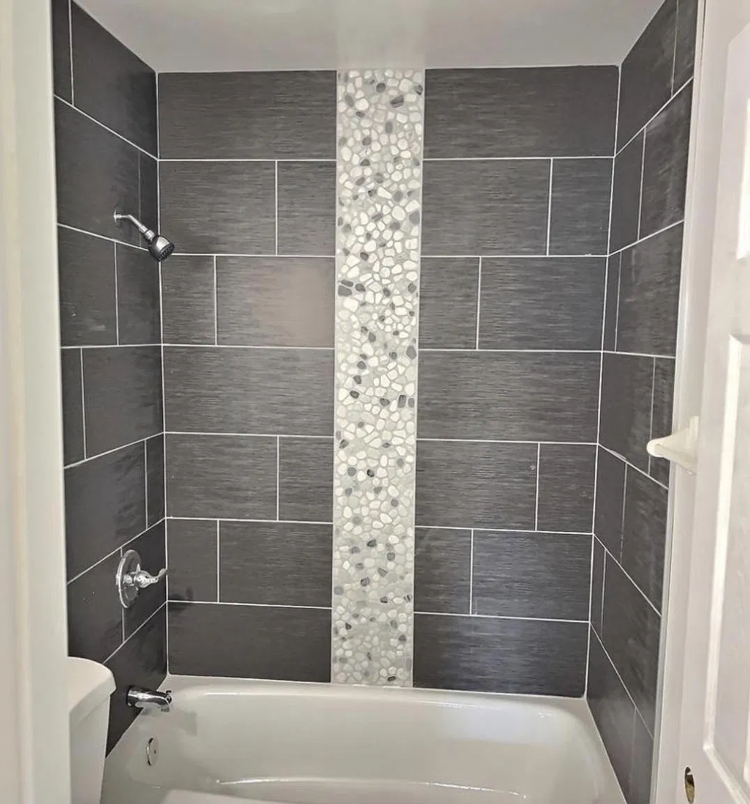 3 bed, 1.5 bath, 1512 sqft, $2,200 — Photo 3