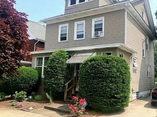 2811 Schley St, Erie, PA 16508