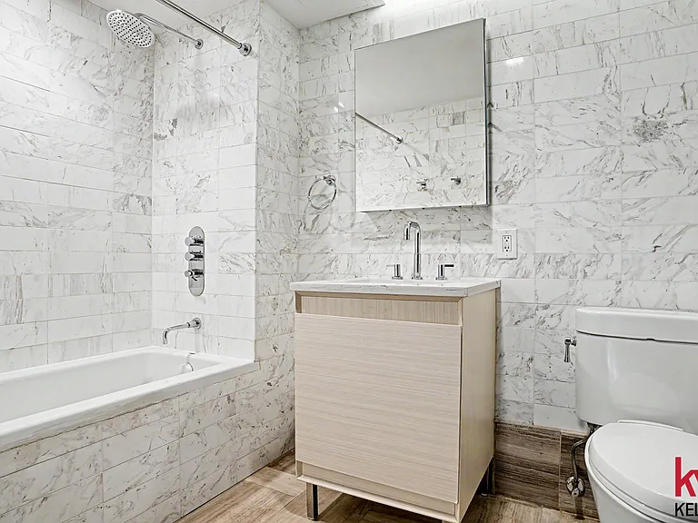 554 4th Ave #E3 — Photo 12