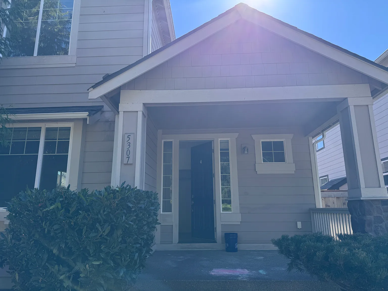 3 bed, 2.5 bath, 1668 sqft, $2,495 — Photo 1