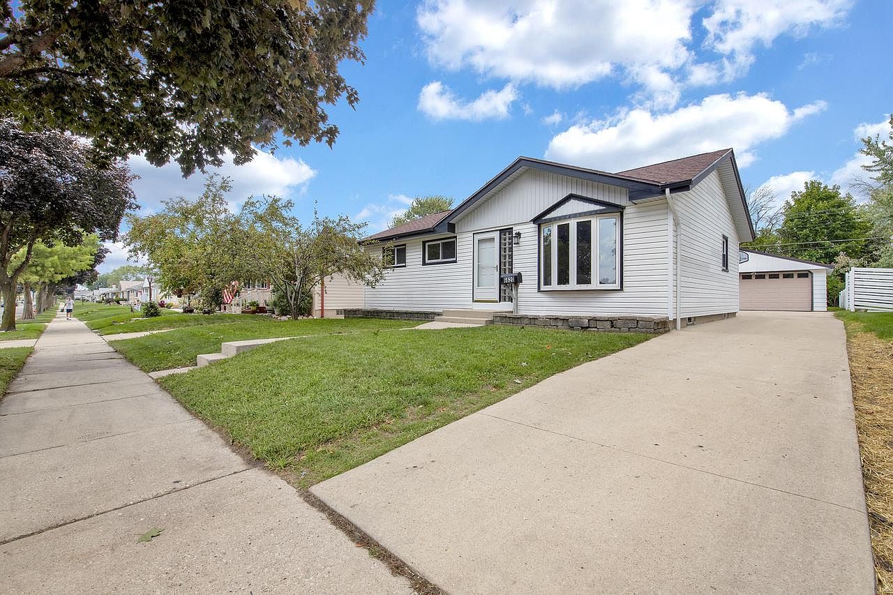 6620 South 17th STREET, Milwaukee, WI 53221 Zillow
