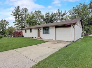5308 Englewood Dr, Godfrey, IL