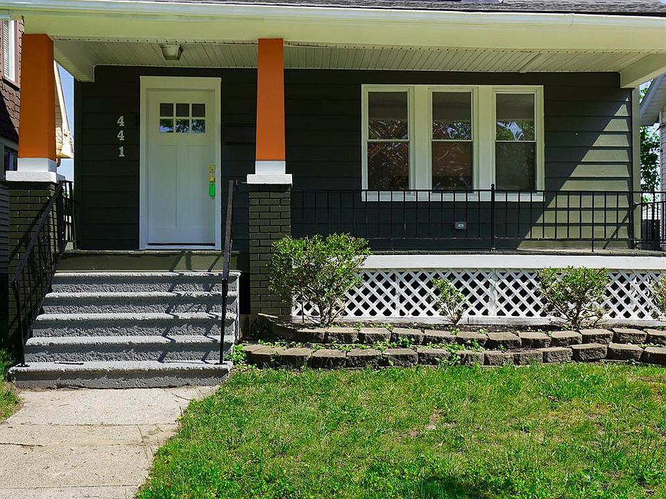 1st image of 441 Silman St