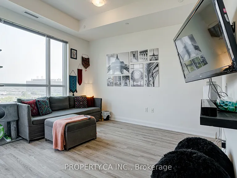 2800 Keele St #611 — Photo 5