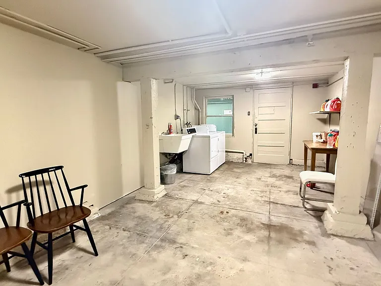 1759 Chestnut St #C — Photo 12