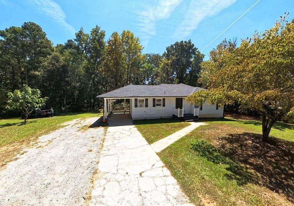 1st image of 75 Collins Rd