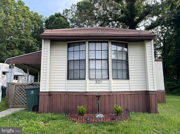 320 Kentucky Ave, Williamstown, NJ 08094