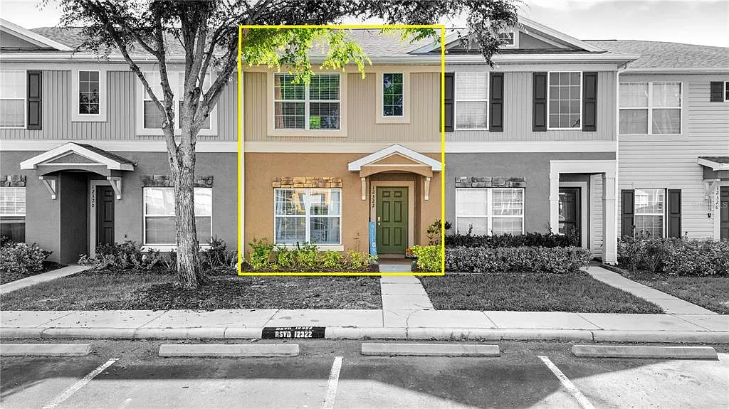 2 bed, 2.5 bath, 1390 sqft, $2,200 — Photo 3