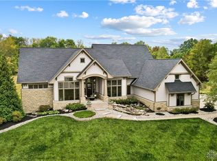 4453 Sunset Ct, Bellbrook, OH 45305