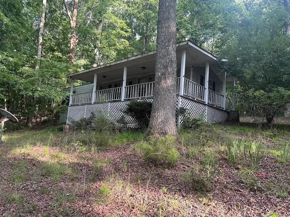 578 Shady Grove Ln, Hayesville, NC 28904