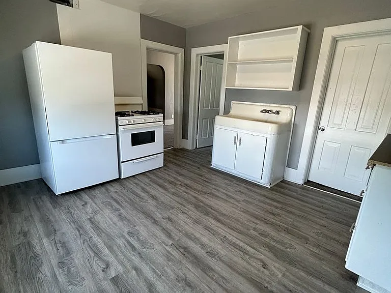 802 Terrace Ave — Photo 7