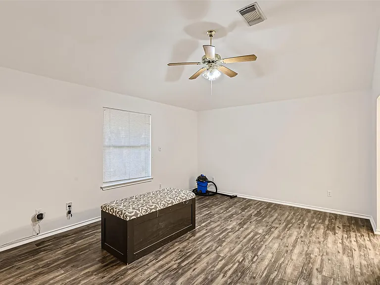 3948 Artesia Bnd — Photo 11