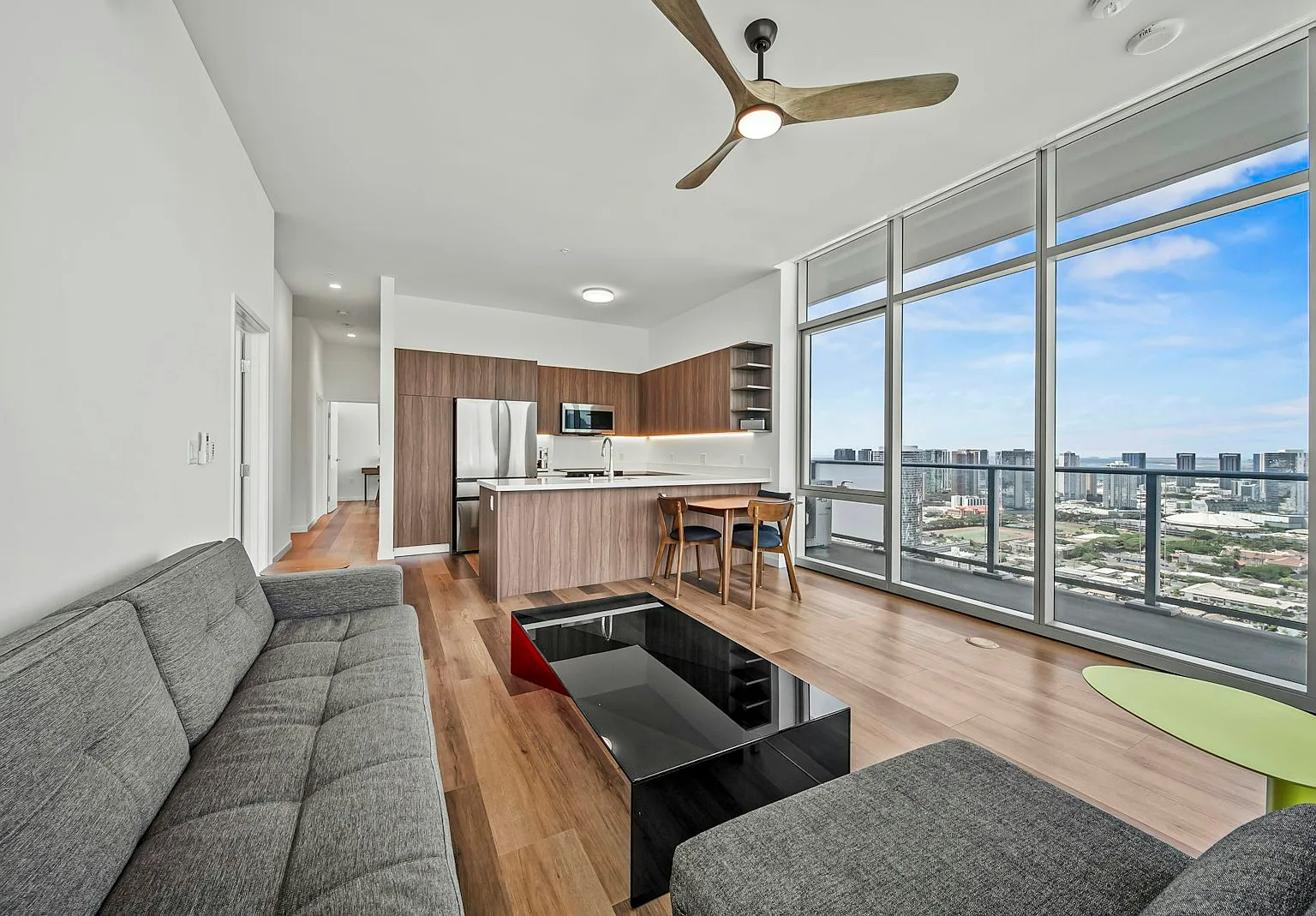 1515 Liona Street, Unit 4418 — Photo 4