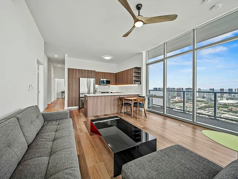 1515 Liona St #4418 — Photo 4