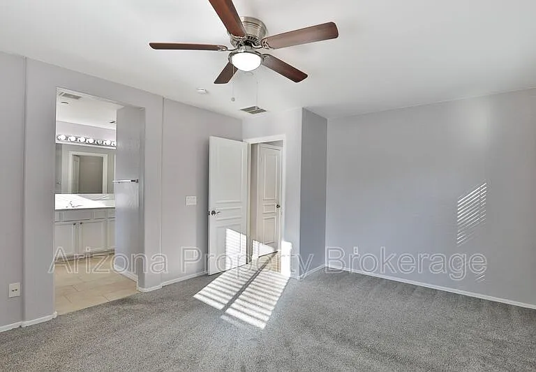 3879 E Santa Fe Ln — Photo 20