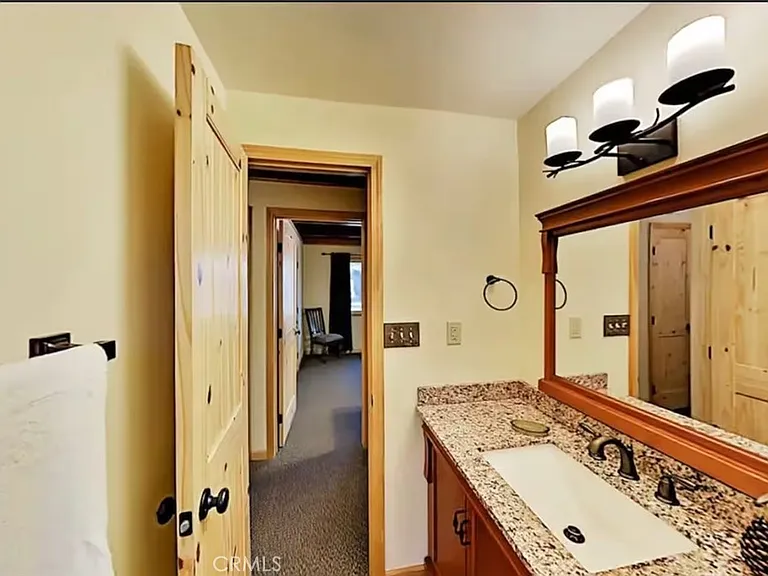 637 Saint Moritz Dr — Photo 14