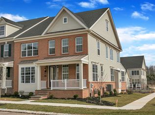 4869 E Blossom Dr, Doylestown, PA 18902