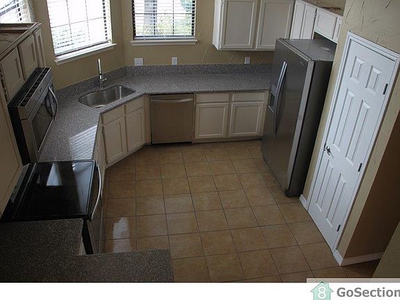 2nd image of 719 Westwind Ln