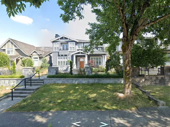 6386 Lakeview Ave, Burnaby, BC V5E 2P4