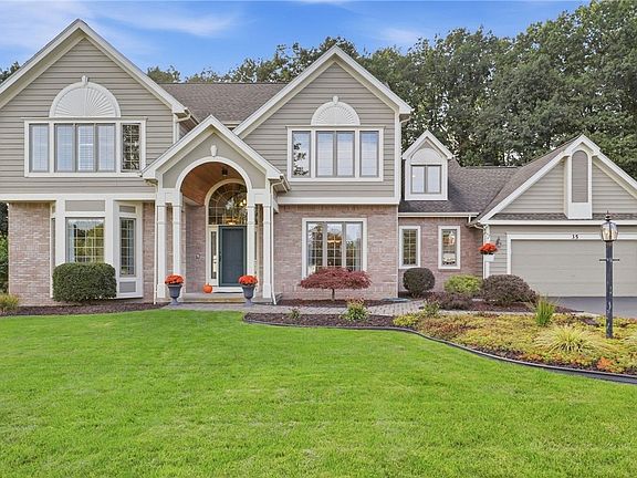 4th image of 35 Woodfield Dr