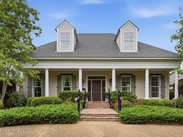 1372 E Northside Dr, Jackson, MS 39211