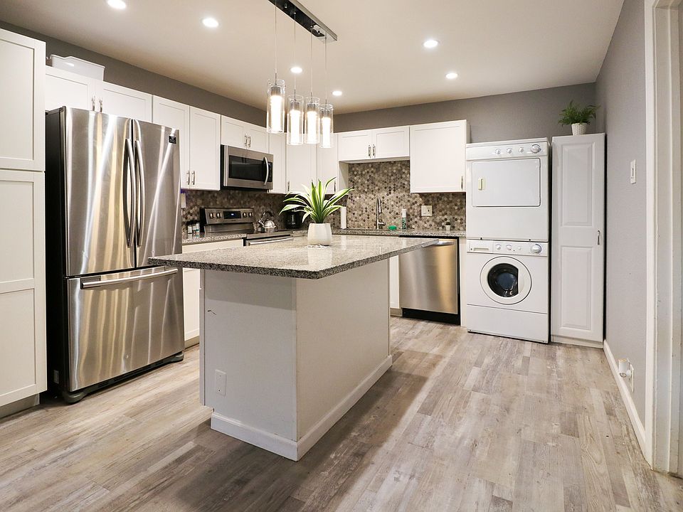 1st image of 5306 Fleetwood Oaks Ave APT 126