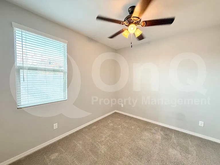41362 W Carlisle Ln — Photo 12
