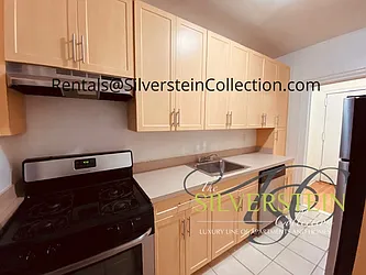 Rented by Silverstein Collection LLC 