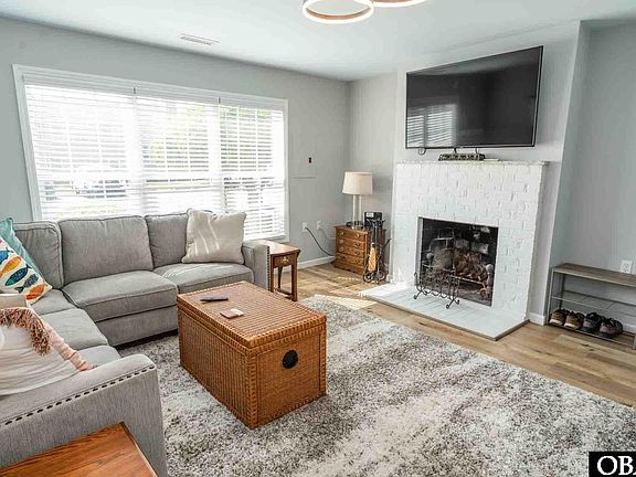 2nd image of 1903 Neptune Way #1903