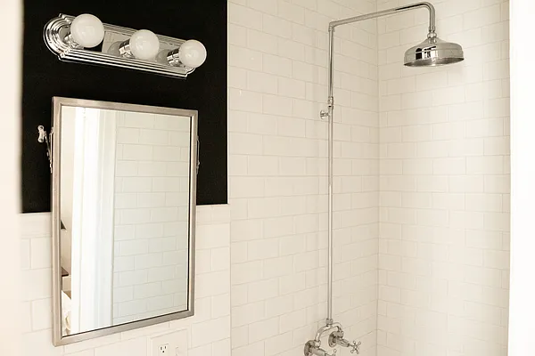 Sold by Compass | media 14