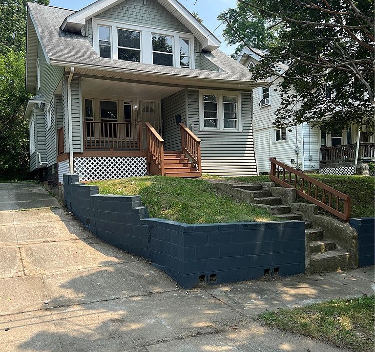 1st image of 1101 Laurel Ave