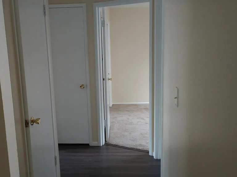 110 SW 137th Ave #2 — Photo 11