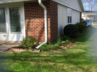 171 Ventry Ct UNIT F, Ridge, NY 11961